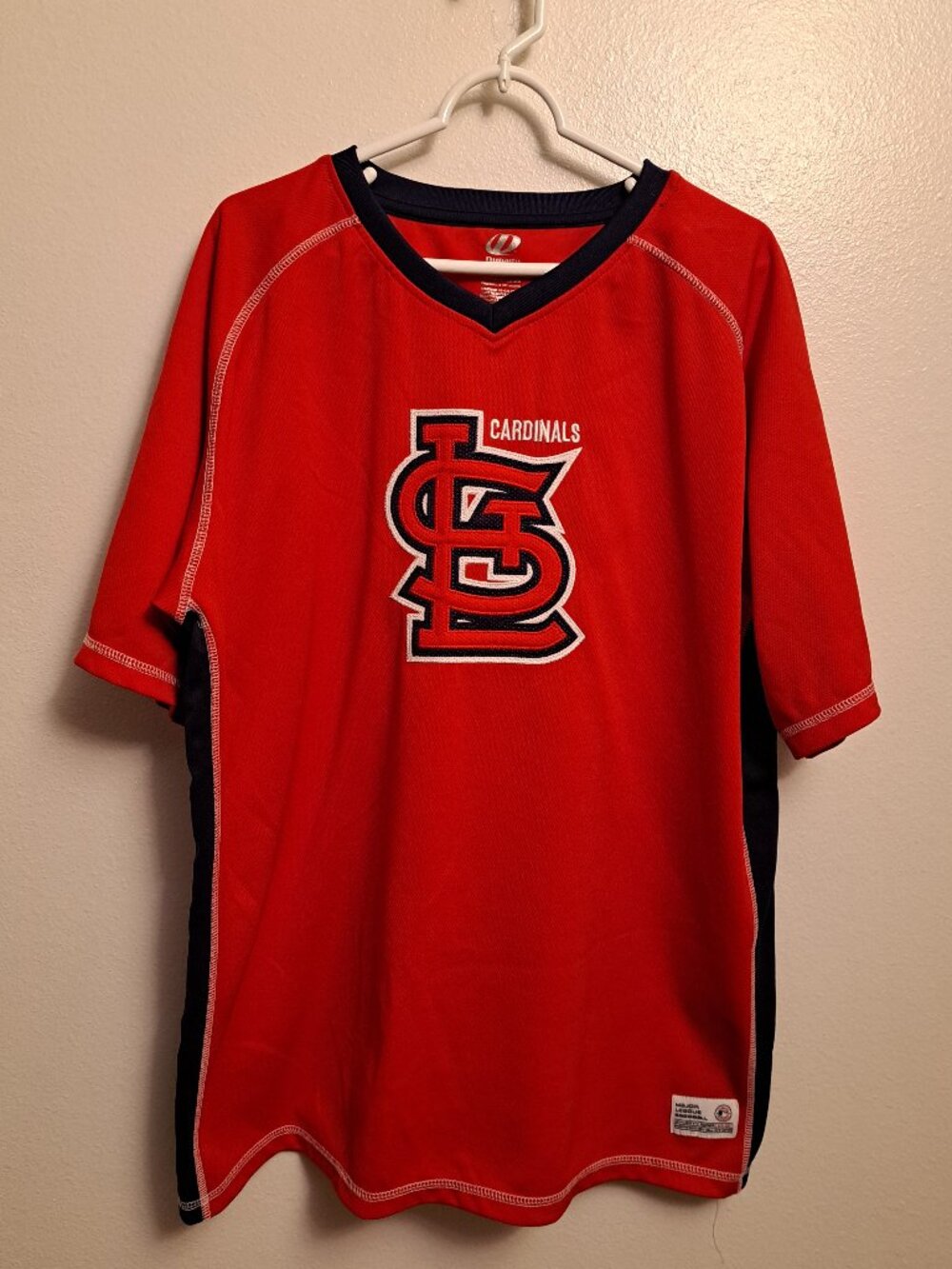 St. Louis Cardinals MLB V-neck Pullover Baseball Embroidered Logo Jersey shirt.